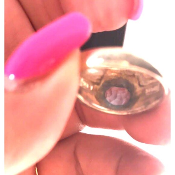 Beautiful Blue Topaz and Black Onyx Ring set in Sterling Silver - Picture 6 of 6